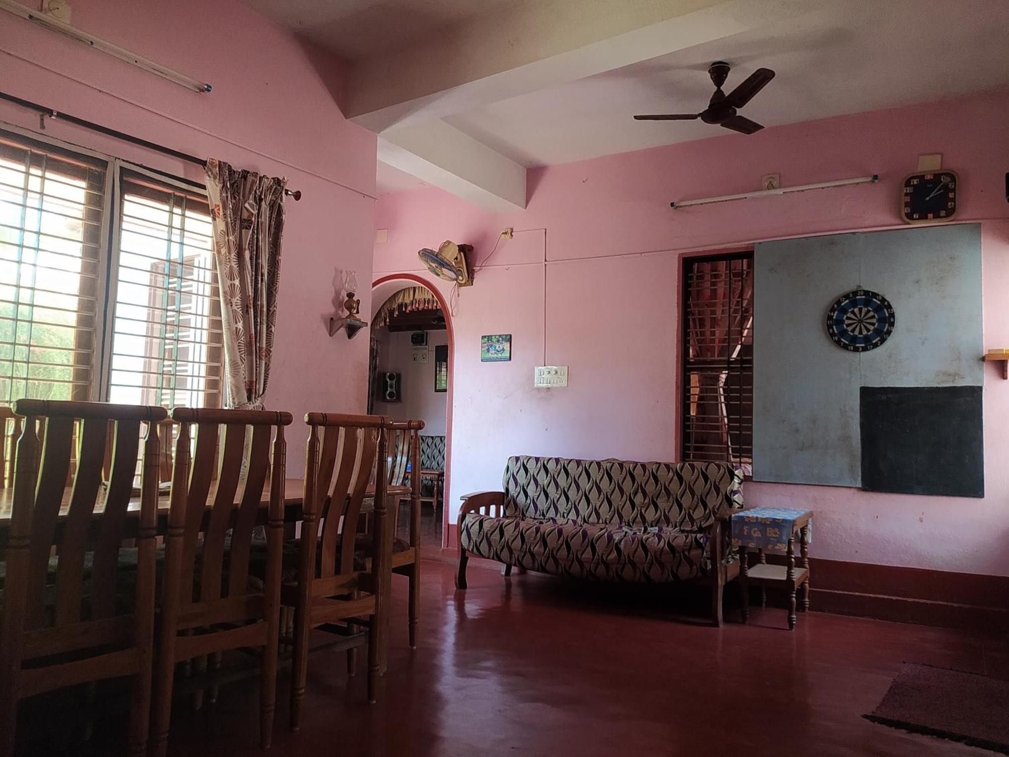 Runnin Airport - Homestay Gurpur Εξωτερικό φωτογραφία